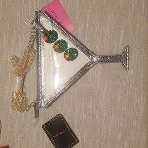 Betsey Johnson Kitsch Dirty Gurl Crossbody Bag Martini BJ32660M NEW SEALED